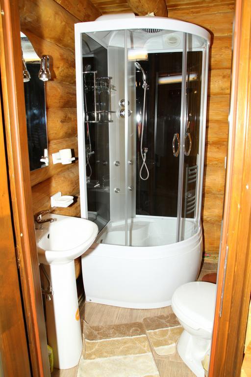 Vadul Lupilor Hotel Moisei Quarto foto
